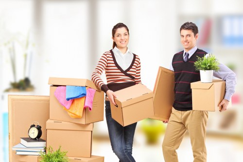 Keyboard and screen-reader friendly moving website layout